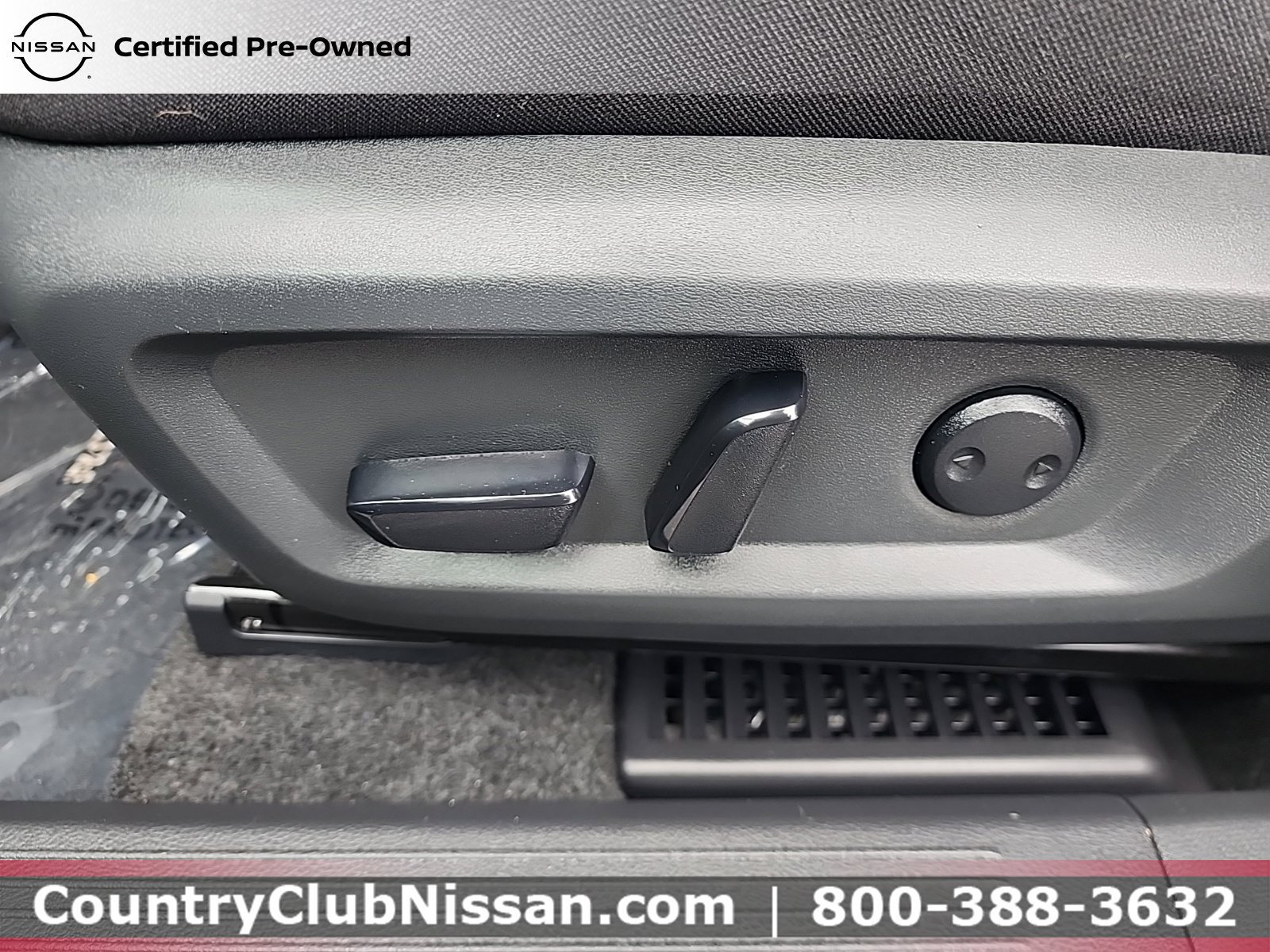 Certified 2023 Nissan Rogue SV AWD/4WD image 12