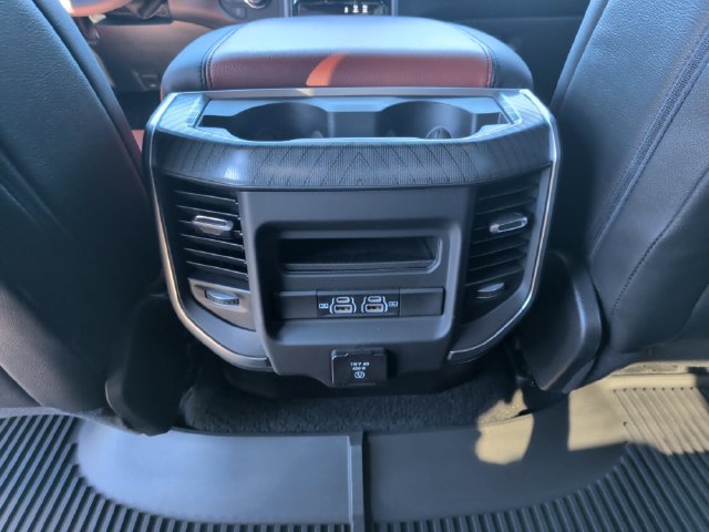 Used 2026 RAM 1500 4x4 Crew Cab image 24