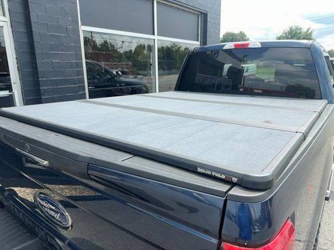 Used 2018 Ford F250 XLT w/ XLT Premium Package AWD/4WD image 9