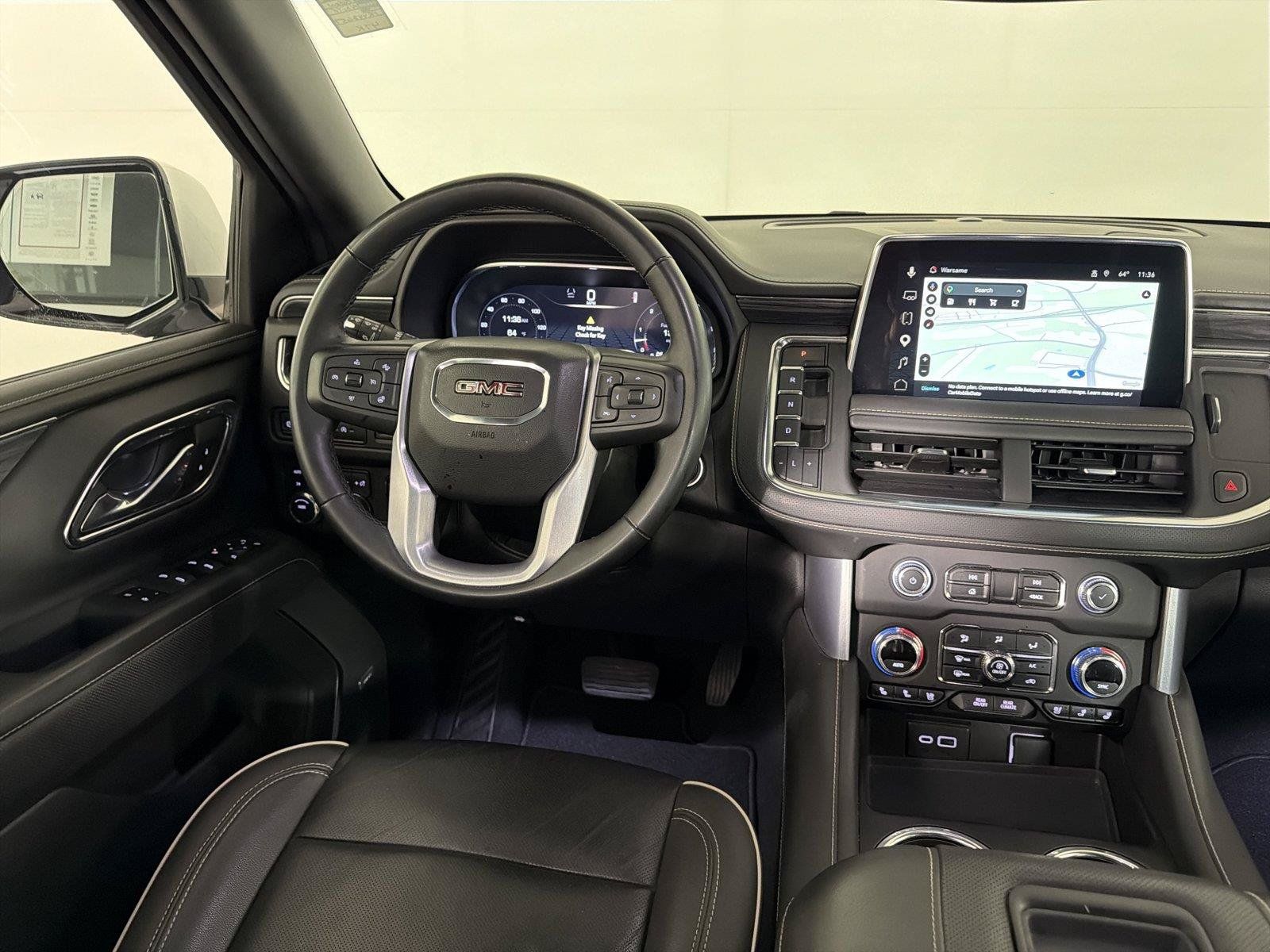 Used 2023 GMC Yukon XL SLT w/ SLT Premium Package AWD/4WD image 24