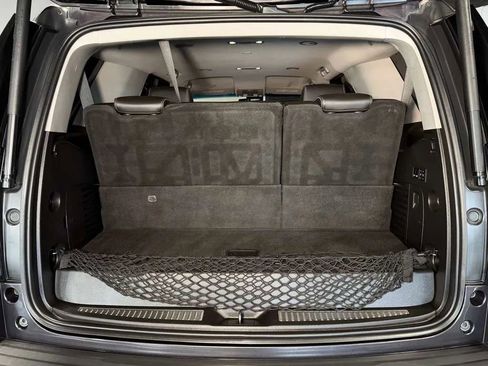 Used 2018 GMC Yukon Denali RWD image 12