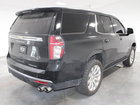 Used 2021 Chevrolet Tahoe Premier w/ Premium Package AWD/4WD image 8