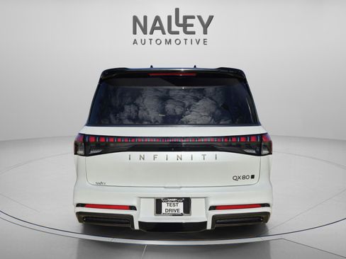 New 2026 INFINITI QX80 Autograph w/ Premium Cargo Package image 4