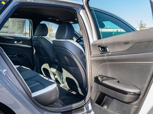 New 2026 Kia K5 GT-Line image 8