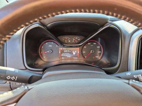 Used 2016 GMC Canyon SLT w/ Driver Alert Package AWD/4WD image 24