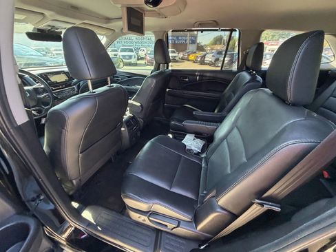 Used 2019 Honda Pilot Touring image 26
