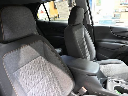 Used 2023 Chevrolet Equinox LT image 8