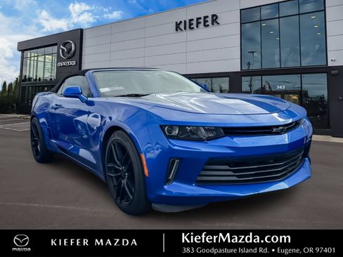 Used 2016 Chevrolet Camaro LT RWD image 1