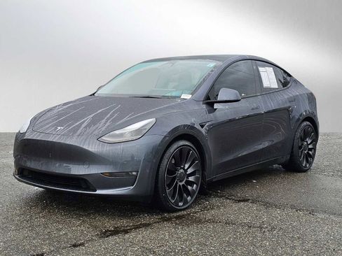 Used 2022 Tesla Model Y Performance image 7