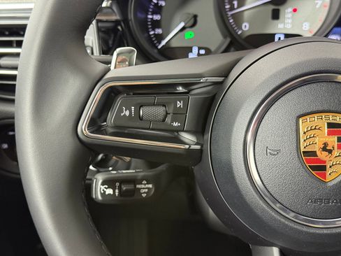 Certified 2026 Porsche Macan S AWD/4WD image 20