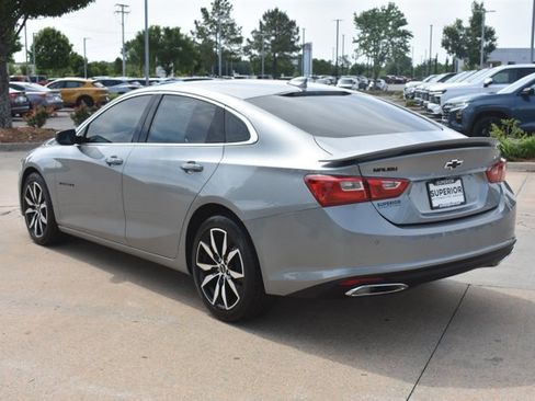 Used 2025 Chevrolet Malibu RS FWD image 8