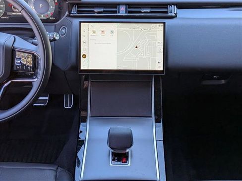New 2026 Land Rover Range Rover Velar Dynamic SE image 11