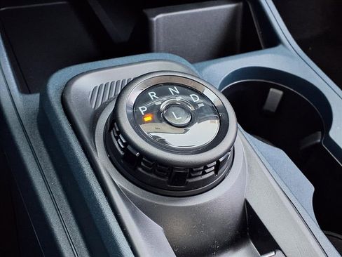 New 2025 Ford Maverick XL image 12