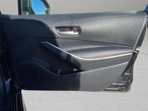 Used 2024 Toyota Corolla SE image 13