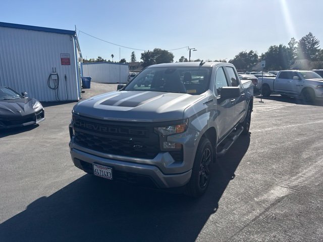 Used 2024 Chevrolet Silverado 1500 Custom w/ Rally Edition RWD image 5