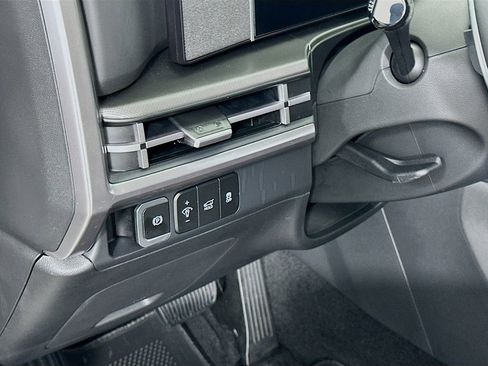 Certified 2026 Hyundai Santa Fe SE image 10