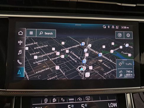 Used 2021 Audi SQ8 Premium Plus w/ Luxury Package image 18