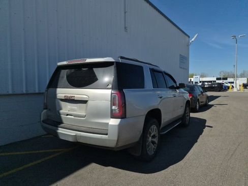 Used 2019 GMC Yukon SLE w/ SLE Value Package AWD/4WD image 5