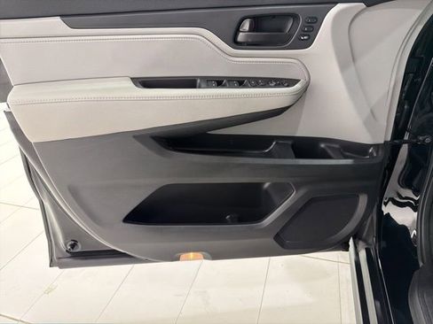 Used 2022 Honda Odyssey EX-L image 10