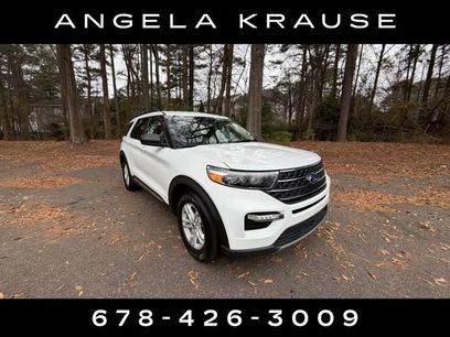 Certified 2023 Ford Explorer XLT w/ Equipment Group 202A