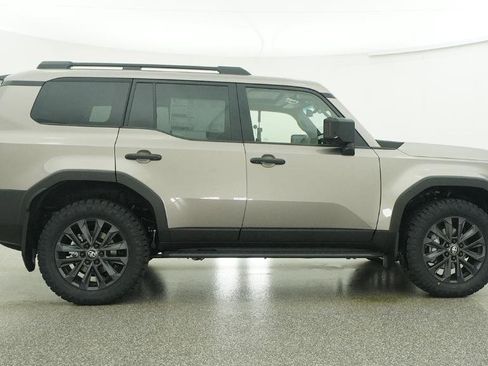 New 2026 Toyota Land Cruiser image 38