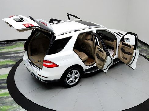 Used 2014 Mercedes-Benz ML 350 4MATIC image 19