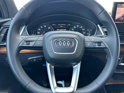 Used 2023 Audi Q5 2.0T Premium w/ Convenience Package AWD/4WD image 23
