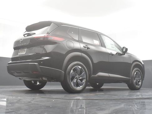 New 2026 Nissan Rogue SV image 29
