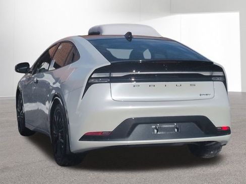 New 2026 Toyota Prius Plug-In Hybrid image 8