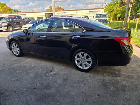Used 2009 Lexus ES 350 image 4