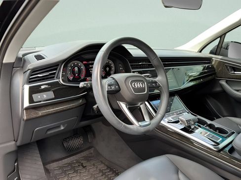 Used 2023 Audi Q7 3.0T Premium Plus AWD/4WD image 9