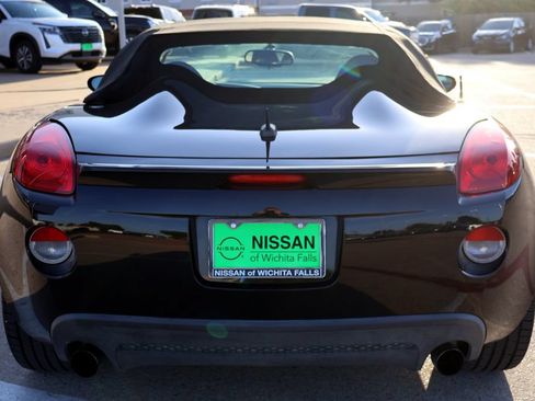 Used 2008 Pontiac Solstice GXP w/ Premium Package RWD image 7