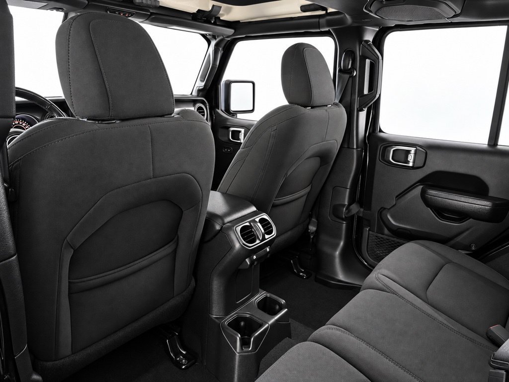 Used 2022 Jeep Wrangler Unlimited Sport AWD/4WD image 18