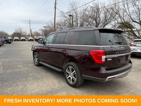 Used 2024 Ford Expedition XLT image 4