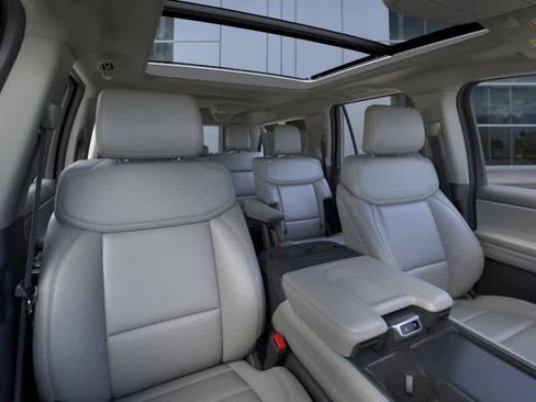 New 2026 Ford Expedition Max Active image 10