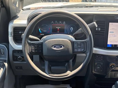 Used 2023 Ford F250 XLT w/ XLT Premium Package AWD/4WD image 23