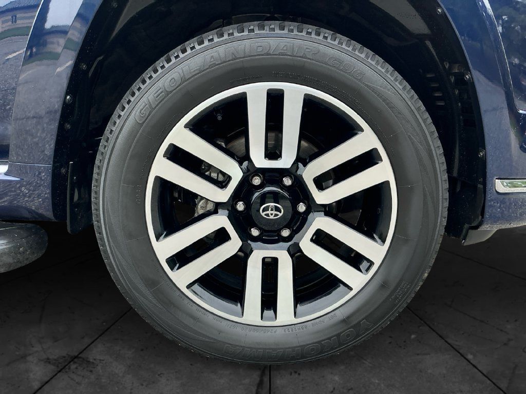 Used 2023 Toyota 4Runner Limited AWD/4WD image 15