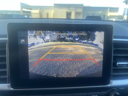 Used 2026 Hyundai Venue SEL image 20