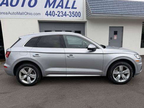 Used 2018 Audi Q5 2.0T Premium Plus w/ Premium Plus Package AWD/4WD image 7