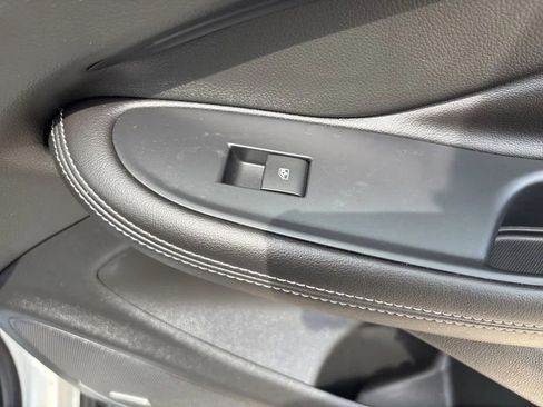 Used 2020 Buick Envision Premium AWD/4WD image 32