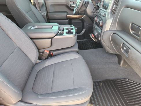 Used 2021 Chevrolet Silverado 1500 RST image 19