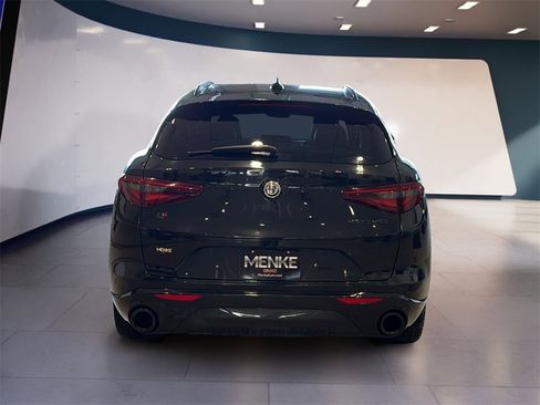 Used 2020 Alfa Romeo Stelvio Ti w/ Nero Edizione image 6