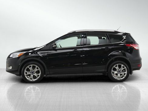 Used 2016 Ford Escape Titanium AWD/4WD image 2