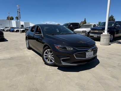 Used 2017 Chevrolet Malibu Hybrid w/ Leather Package