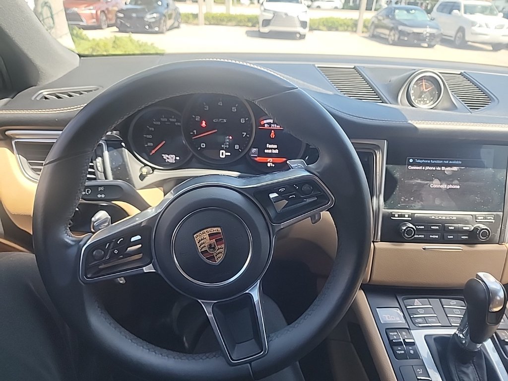 Used 2017 Porsche Macan GTS AWD/4WD image 24