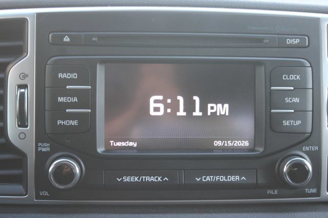 Used 2019 Kia Sportage LX FWD image 5