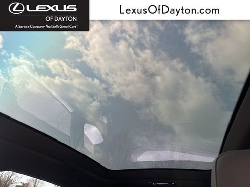 Used 2023 BMW iX xDrive50 image 26