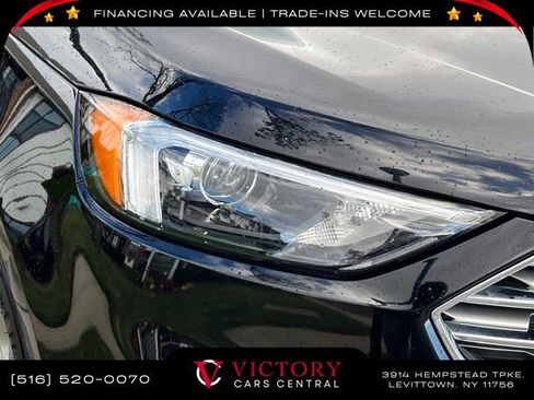 Used 2023 Ford Edge Titanium image 7