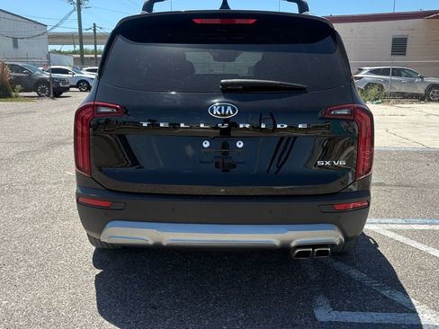Used 2020 Kia Telluride SX FWD image 4