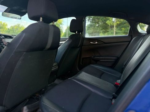 Used 2021 Honda Civic Sport image 11
